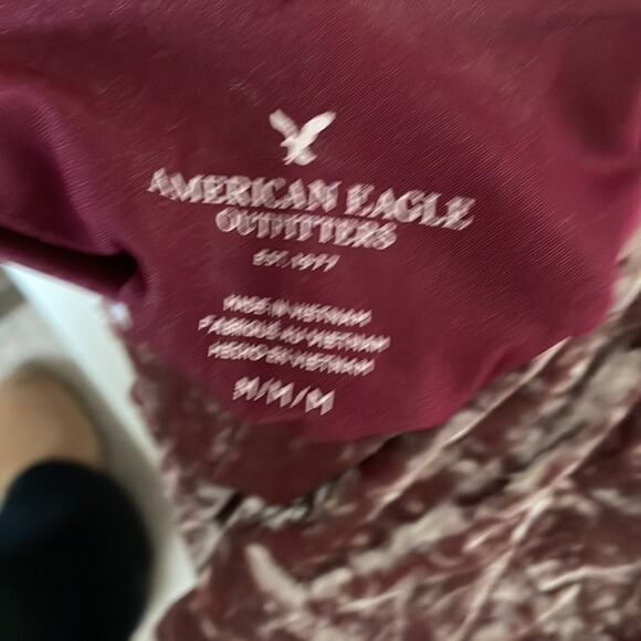 AMERICAN EAGLE Cropped Purple Velvet Tank Top Size M - Picture 4 of 5